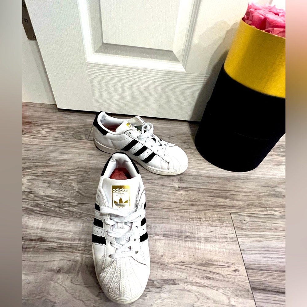 Adidas super star 🤍✨